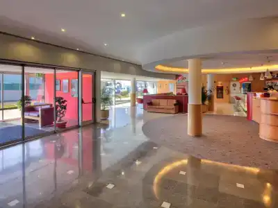 ibis Porto Sao Joao - 14
