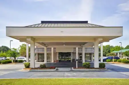 Baymont by Wyndham I-95 - 0