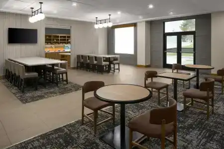 Hyatt Place Denver Cherry Creek - 28