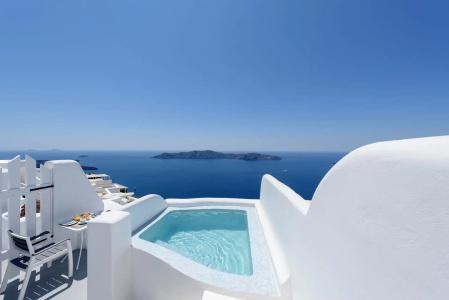 Abyssanto Suites and Spa - 79