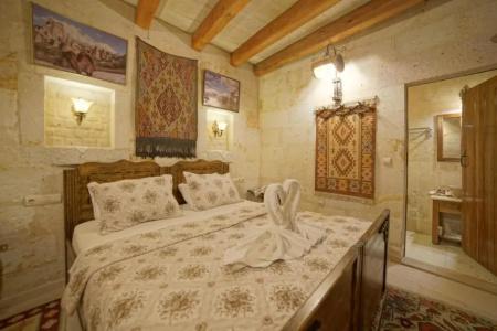 Safran Cave - 67