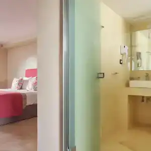 Koukounaria & Suites - 29