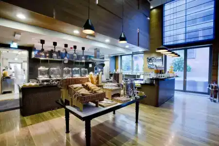 DoubleTree by Hilton Zagreb - 12