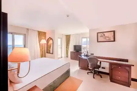 Crowne Plaza Antalya, an IHG - 79