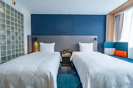 Holiday Inn Express Jinqiao Central, An Ihg - 6