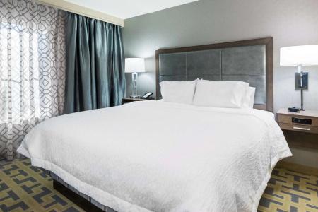 Hampton Inn & Suites Airport Avion Park Westshore - 6