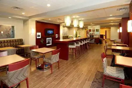 Hampton Inn by Hilton - Toronto - 25