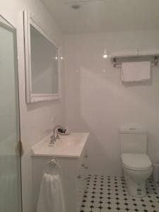 Macquarie Manor - 55