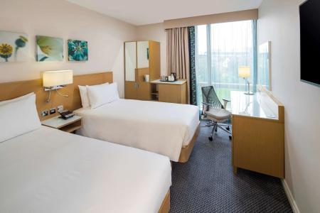 Hilton Garden Inn Bristol City Centre - 2