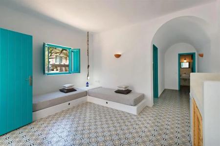 Nissia Beach & Suites - 12