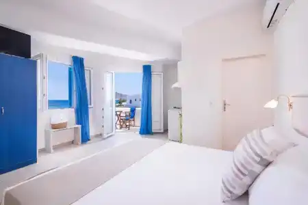 Zoe - 106