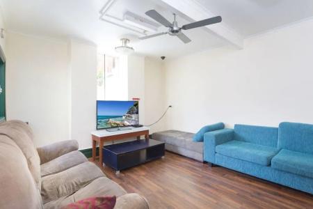 The Village Glebe - 11