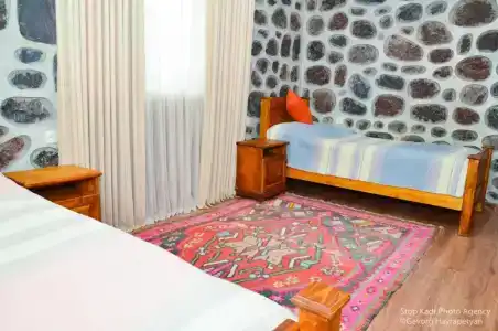 Khoreayi Dzor - 27