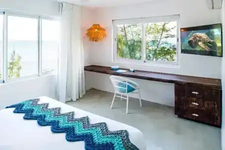 Seapoint Boutique - 75