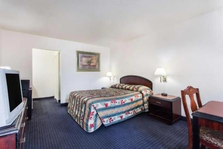 Knights Inn Virginia Beach Lynnhaven - 48