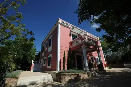 Metohi Georgila - 0