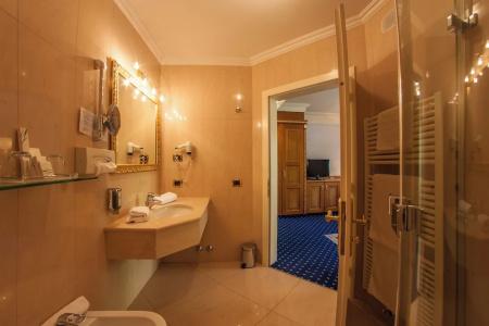 CityGoldener Adler B&B - 51