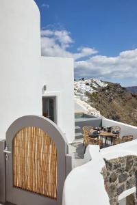 Allure Breeze Suites - 142