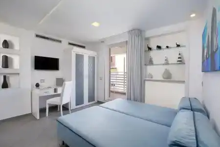 Tasso Suites & Spa - 30