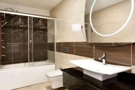 Ramada By Wyndham Soma - 26
