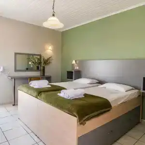 Zante Plaza & - 31