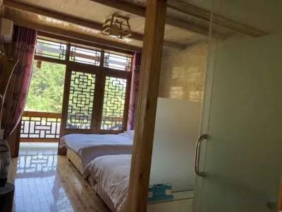 Yangjiajie Inn - 1