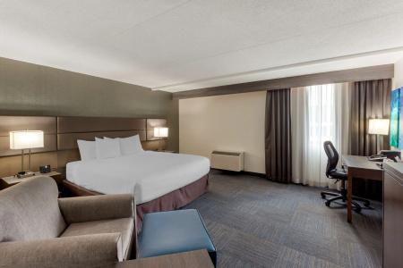 Best Western Plus Toronto Airport - 69