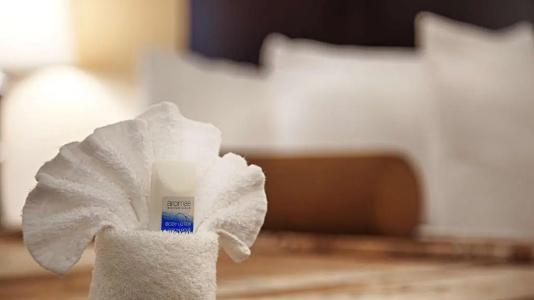 Best Western Plus Guildwood Inn - 50