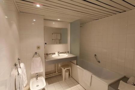 Hôtel Paradis - 101