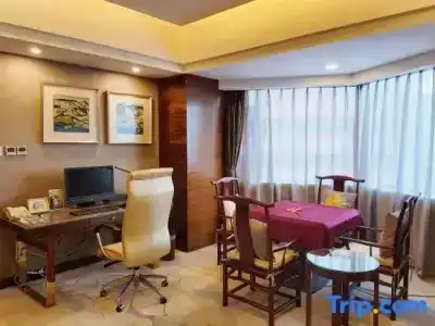 Kunming Haitian - 102