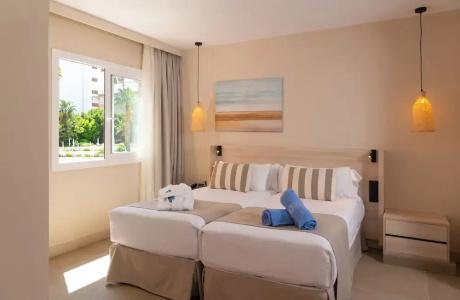 Aqua Montagut Suites 4*Sup - 41