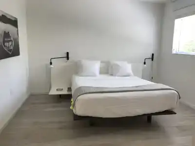 Beach Haus Key Biscayne Contemporary - 15