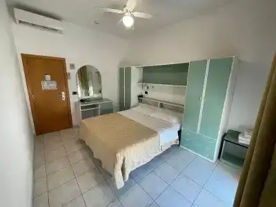 Marina - 104