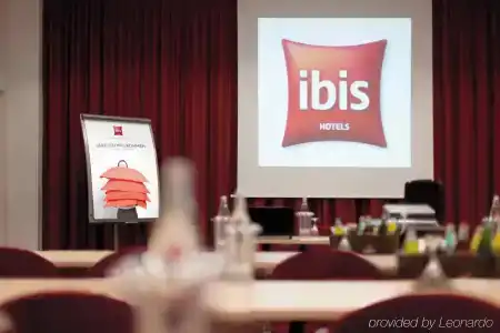 ibis Karlsruhe Hauptbahnhof - 9