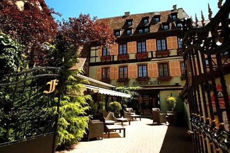 Restaurant Le Maréchal - Les Collectionneurs - 142