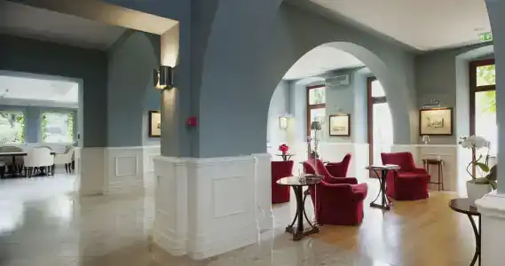 Riviera & Maximilian's - 1
