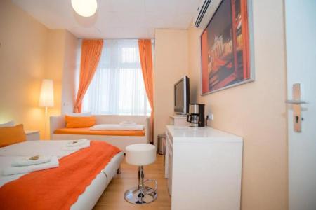 City Guesthouse Pension Berlin - 22