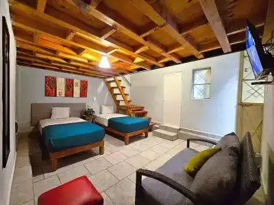 del Refugio - 11