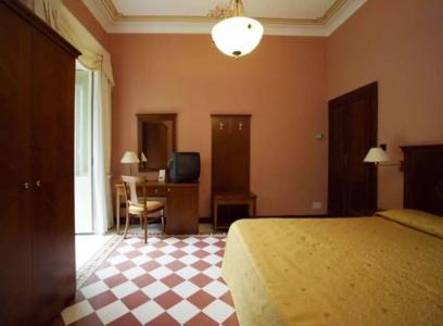La Rondinella - 7