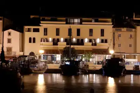 Marina - 13