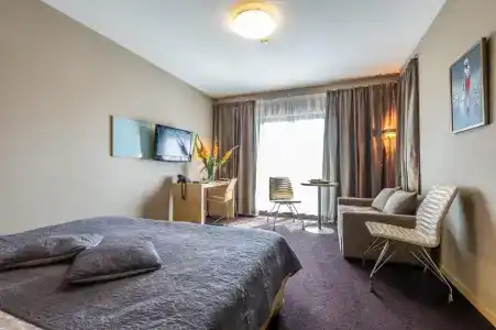 Niebieski Art & Spa - 90