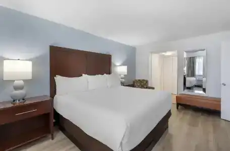 Best Western Palm Beach Lakes - 64