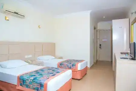 Gardenia Beach - 45