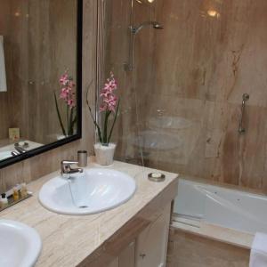 Villa Vik - Boutique - 19