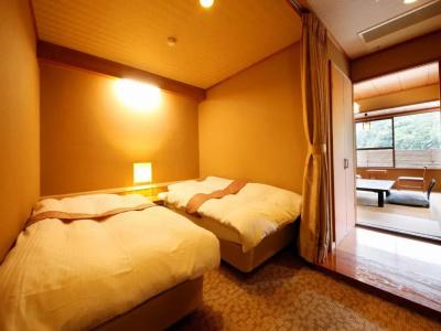 Yugawara Ohnoya Ryokan - 67