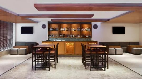 Four Points by Sheraton Jaipur, City Square - 18