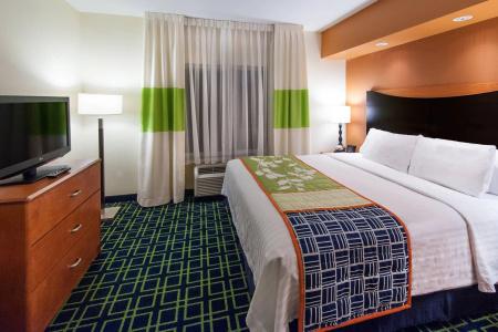 Fairfield Inn & Suites by Marriott Central - 36