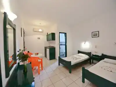 Milos Studios - 17