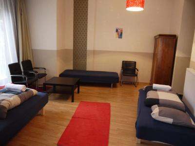 Maverick Hostel & Ensuites - 5