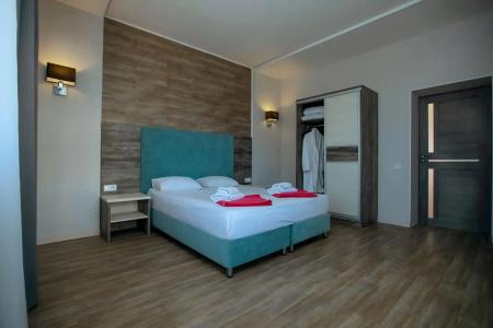 RedHouse - 149